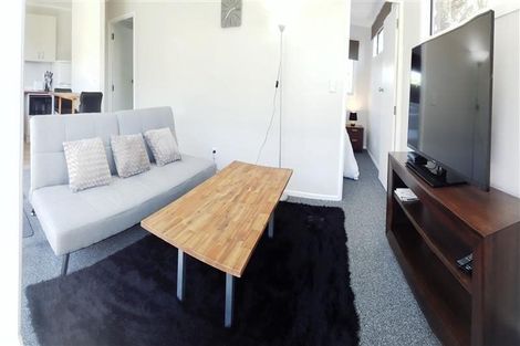 Photo of property in 98 Glenpark Avenue, Frankleigh Park, New Plymouth, 4310