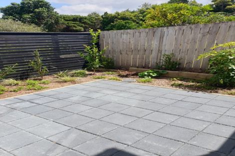 Photo of property in 48d Lyttelton Avenue, Forrest Hill, Auckland, 0620