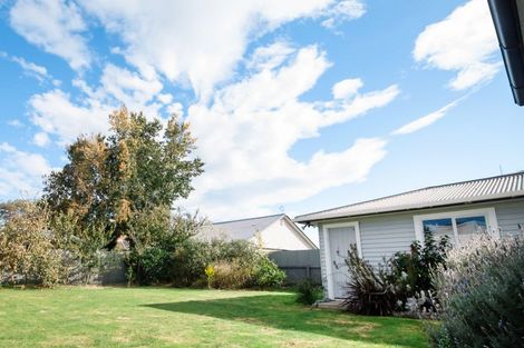 Photo of property in 51 Lincoln Street, Ashhurst, 4810