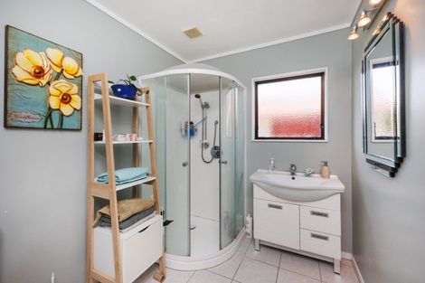 Photo of property in 54 Roy Street, Palmerston North, 4410