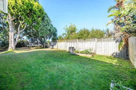 Photo of property in 67 Sturges Road, Henderson, Auckland, 0612