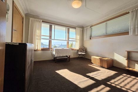 Photo of property in 42 Glendale Crescent, Holmes Hill, Oamaru, 9401