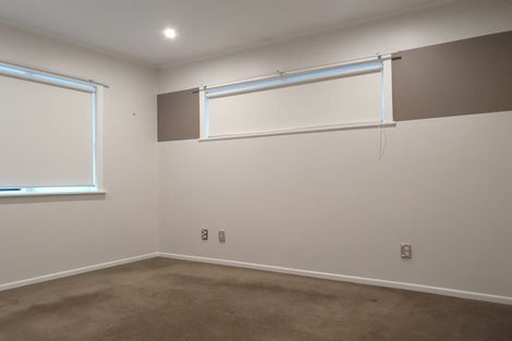 Photo of property in 71 Stottholm Road, Titirangi, Auckland, 0604