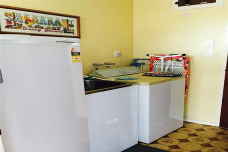 Photo of property in 3 Elsom Lane, Avonhead, Christchurch, 8042