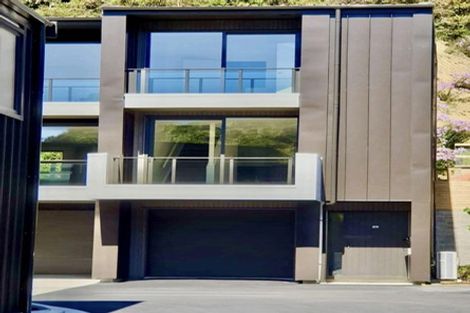 Photo of property in 25 Rua Kai Way, Brooklyn, Wellington, 6021