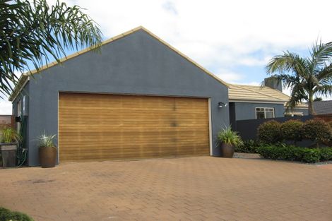 Photo of property in 22 Avonbrook Lane, Pukekohe, 2120