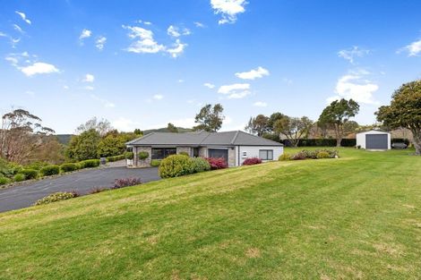 Photo of property in 135r Waikite Road, Welcome Bay, Tauranga, 3175