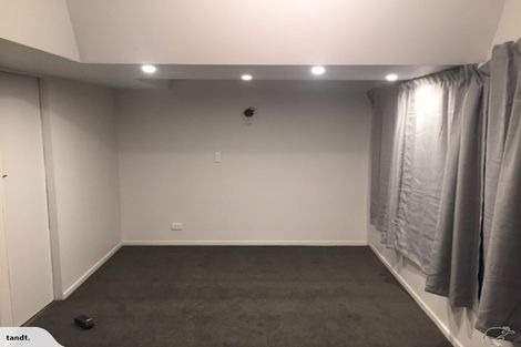 Photo of property in 20 Glenfinn Place, Massey, Auckland, 0614