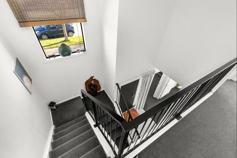 Photo of property in 9 Gibraltar Way, Fitzherbert, Palmerston North, 4410