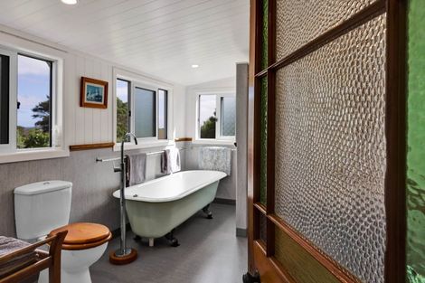 Photo of property in 1454 South Road, Kaitake, New Plymouth, 4374