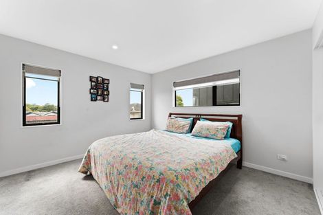 Photo of property in 222c Pakuranga Road, Pakuranga Heights, Auckland, 2010