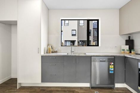 Photo of property in 11/124u Britomart Street, Berhampore, Wellington, 6023