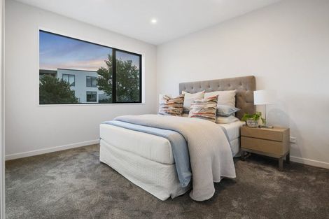 Photo of property in 12 Tawatawa Street, Long Bay, Auckland, 0630