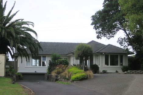 Photo of property in 80 Pleasant Road, Glen Eden, Auckland, 0602
