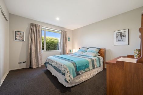 Photo of property in 5 Millpark Place, Northwood, Christchurch, 8051