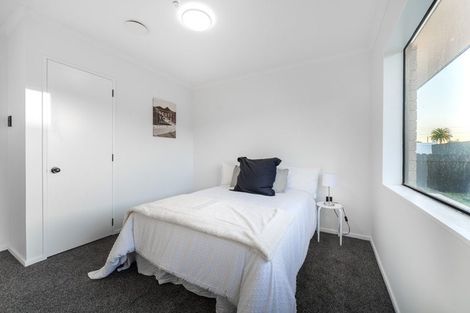 Photo of property in 36b Kelvin Road, Papakura, 2110