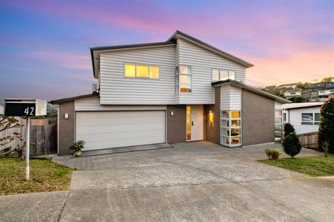 Photo of property in 42 San Prospero Crescent, Henderson, Auckland, 0612