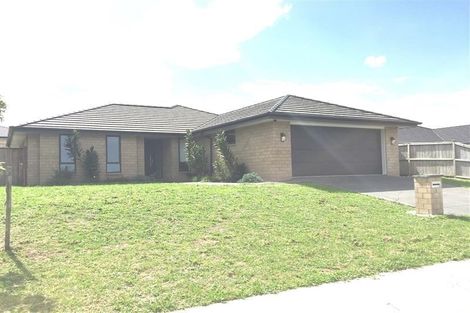 Photo of property in 8 Parkgrove Crescent, Pokeno, 2402