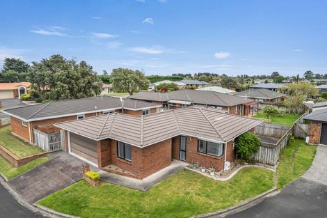Photo of property in 1 Loader Place, Tawhero, Whanganui, 4501