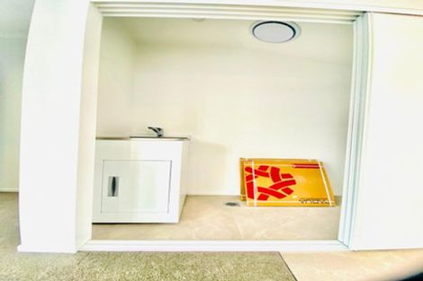 Photo of property in 40 Samuel Marsden Place, Whenuapai, 0618