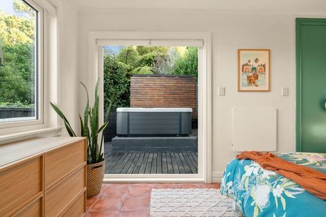 Photo of property in 27 Mortimer Terrace, Aro Valley, Wellington, 6021