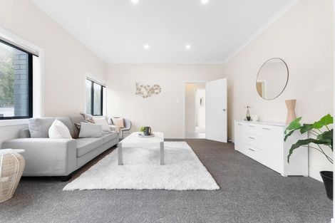 Photo of property in 65 Annett Road, Kumeu, 0891