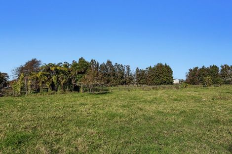 Photo of property in 9 Moore Road, Thornton, Whakatane, 3194