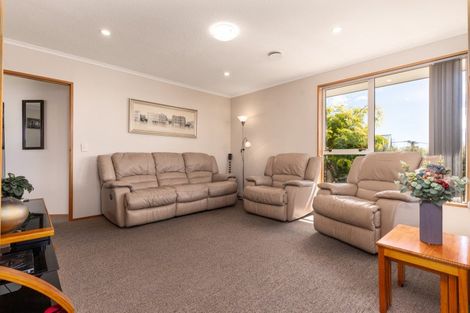 Photo of property in 2/21 Huntsbury Avenue, Huntsbury, Christchurch, 8022