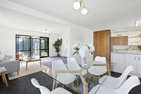 Photo of property in 2/88 Pine Avenue, New Brighton, Christchurch, 8061