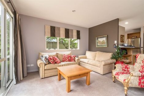 Photo of property in 42 Dover Street, St Albans, Christchurch, 8014