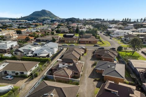 Photo of property in 2/8 Terrace Avenue, Mount Maunganui, 3116