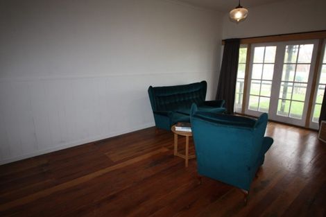 Photo of property in 10 Fairs Road, Milson, Palmerston North, 4414