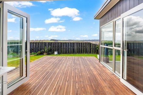 Photo of property in 42 Pourewa Street, Te Kauwhata, 3710