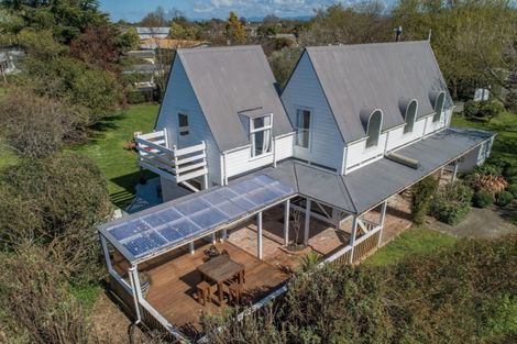 Photo of property in 1 Reading Street, Greytown, 5712