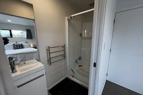 Photo of property in 6/4 Harry Ward Place, Henderson, Auckland, 0610