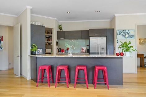 Photo of property in 6 Honiss Place, Cambridge, 3434