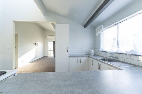 Photo of property in 56 Geraldine Crescent, Cloverlea, Palmerston North, 4412