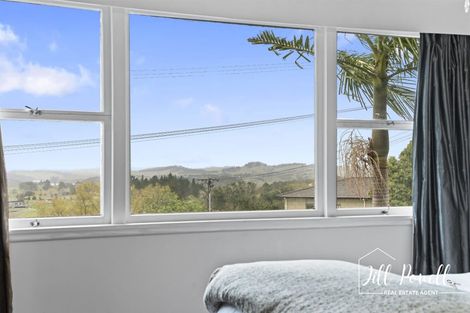 Photo of property in 2 Bickerstaffe Road, Maungaturoto, 0520