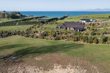 Photo of property in 4 Honey Lane, Tasman, 7173