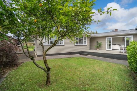 Photo of property in 1/14 Ozich Avenue, Te Atatu South, Auckland, 0610
