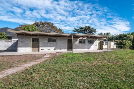 Photo of property in 329 Wainoni Road, Avondale, Christchurch, 8061