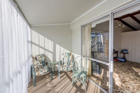 Photo of property in 23 Devon Street, Levin, 5510