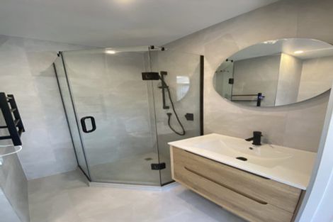 Photo of property in 43 Tirimoana Road, Te Atatu South, Auckland, 0602