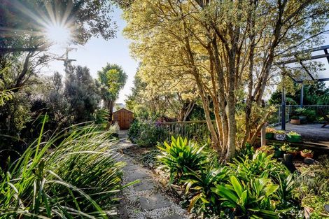 Photo of property in 127 Wairau Road, Oakura, 4314