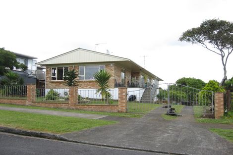 Photo of property in 6 Moloney Terrace, Pukekohe, 2120