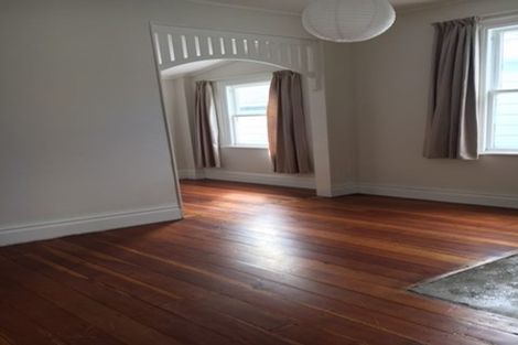 Photo of property in 32 Mckinley Crescent, Brooklyn, Wellington, 6021