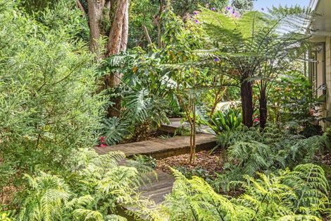 Photo of property in 3 Koromiko Glen, Waikanae, 5036