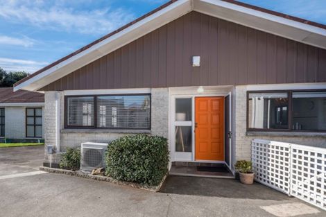 Photo of property in 2/50 Devonshire Road, Miramar, Wellington, 6022