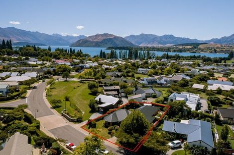 Photo of property in 54 Meadowstone Drive, Wanaka, 9305