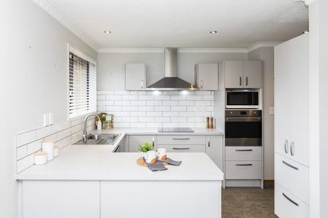 Photo of property in 22 Leander Street, Northcote, Christchurch, 8052